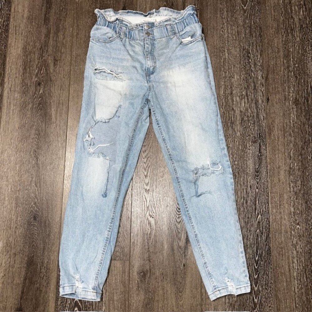 Tinseltown Women's Junior Size 7 Blue Skinny Distressed Light Wash Stretch Jean